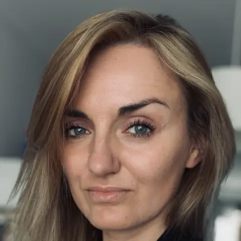 Marta Włodarska - Autorka tekstów finansowych w Dealfin